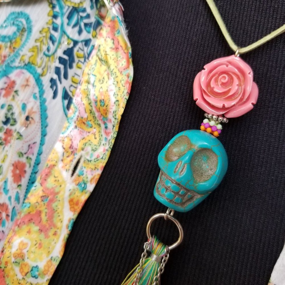 Artisan Necklace Halloween Turquoise Skull Pink Rose Tassel Green Suede Cord - Picture 5 of 6